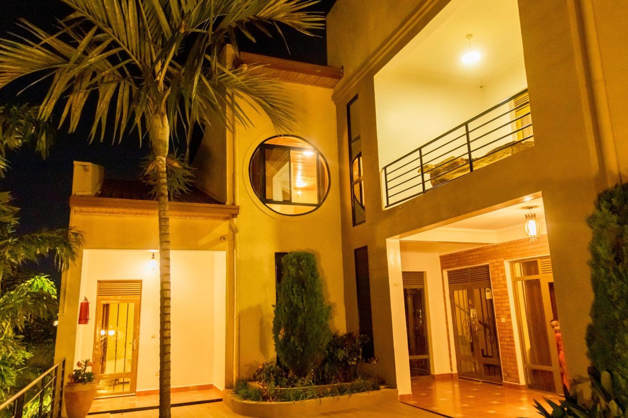 High Ground Villa Ltd คิกาลี ภายนอก รูปภาพ