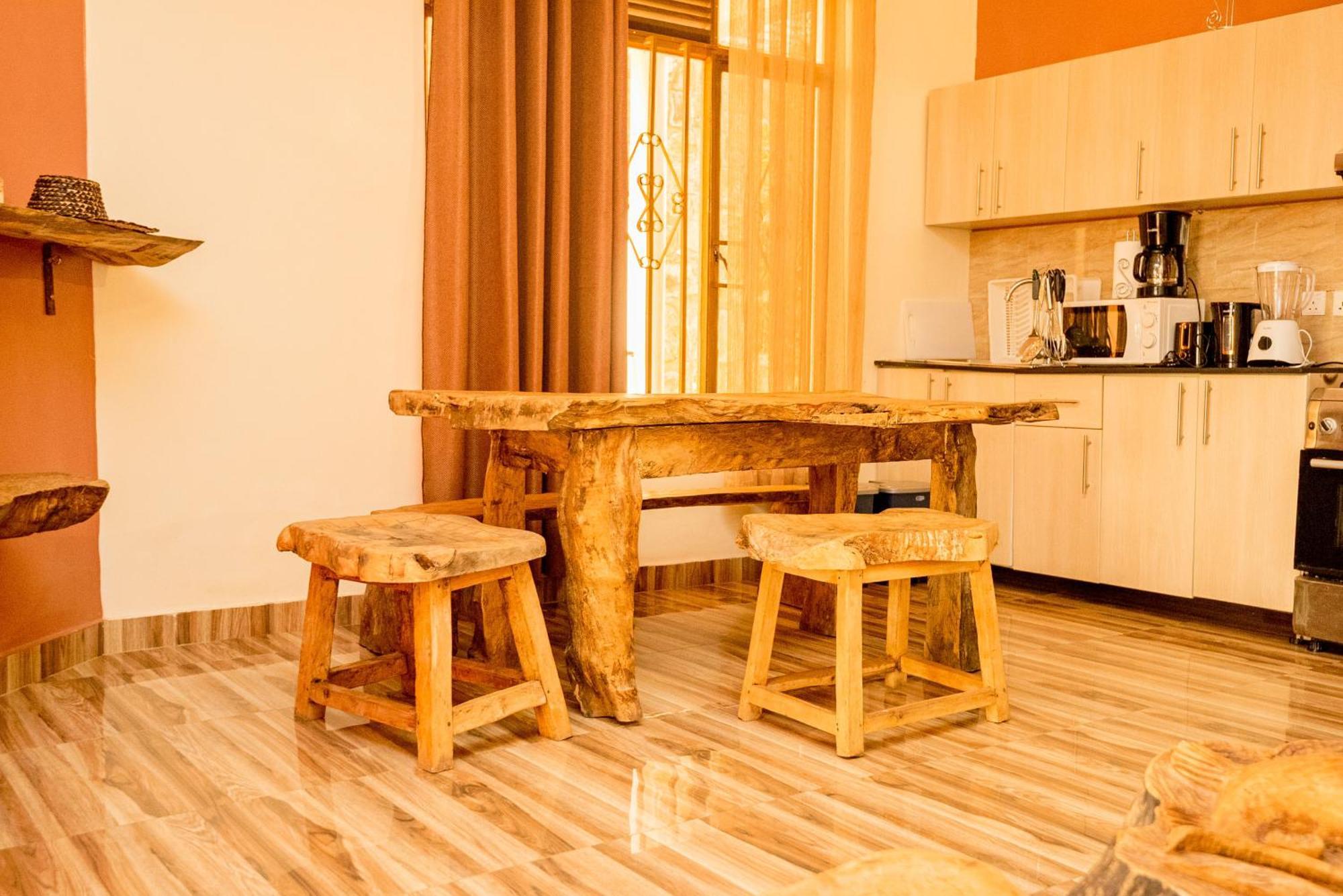 High Ground Villa Ltd คิกาลี ภายนอก รูปภาพ